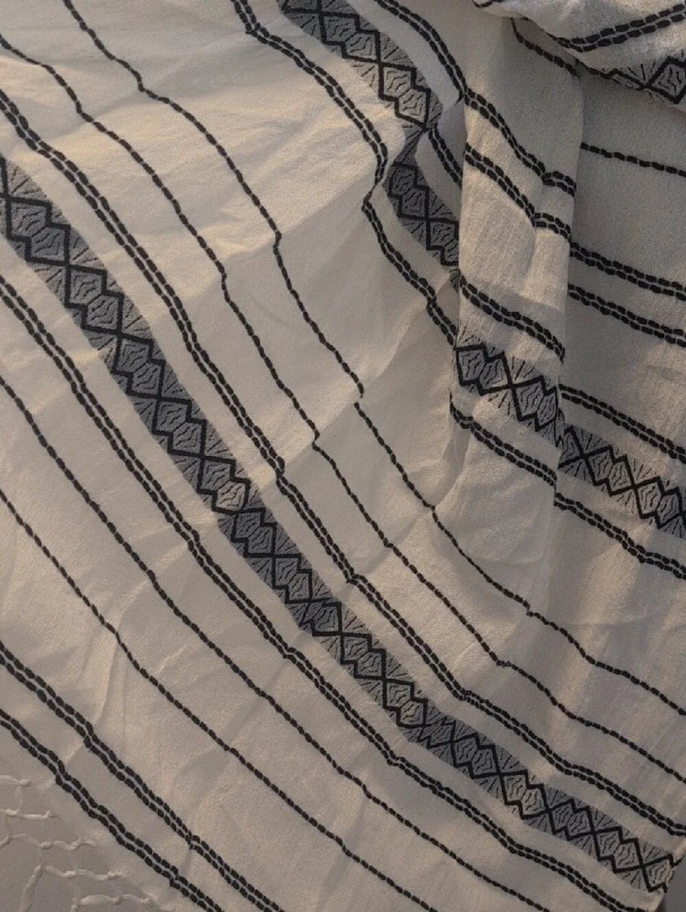 Lucky Brand White Scarf with Black Striped Geometric Pattern and Fringe